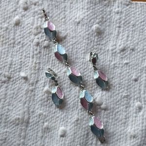 Earrings and bracelet